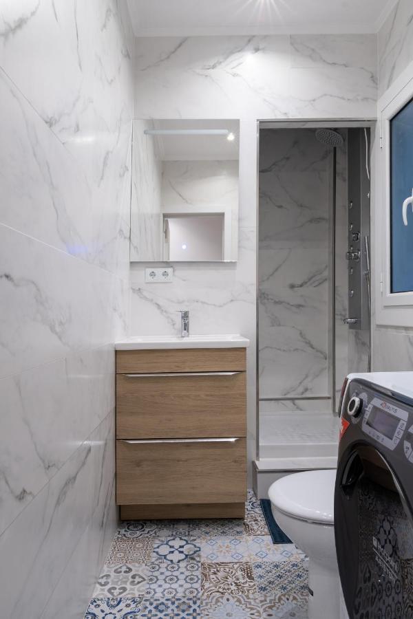Cozy Studio Apartment 5 Min From Camp Nou バルセロナ エクステリア 写真